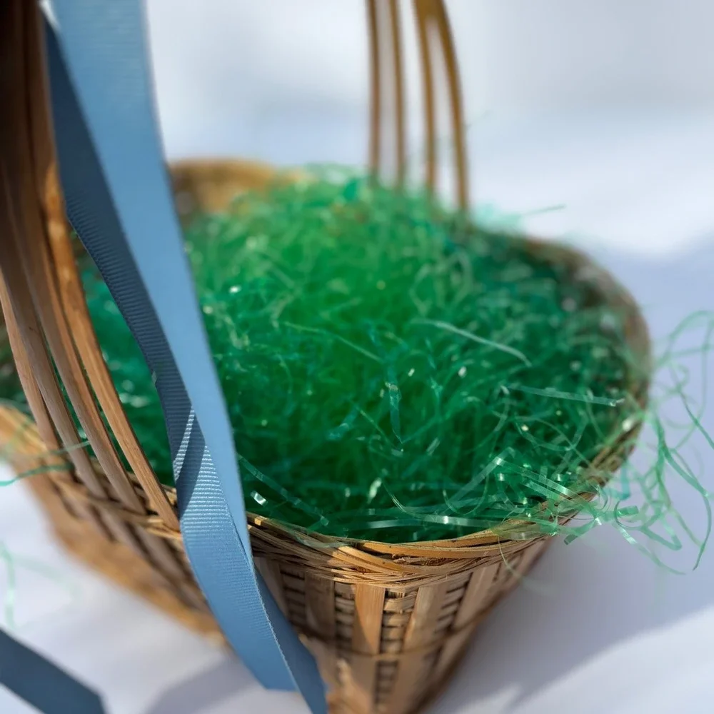Woven Bamboo Easter Basket Blue Ribbon Bow Pink Flowers Green Grass‎ 10.5in